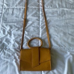 SOLD Small handbag. Brand : Universal Thread